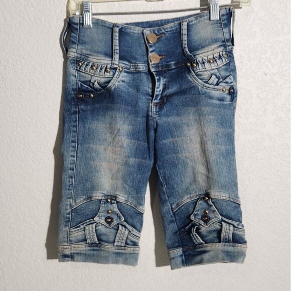 Osheas Jeans Shorts Womens Denim Bermuda Distressed Embellished Pockets Size 10 - Picture 1 of 11